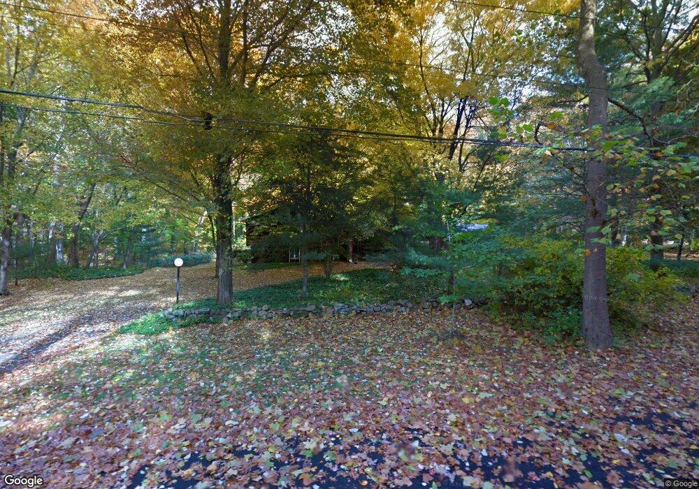 112 Calico Ln, Fairfield, CT 06824 - photo 1