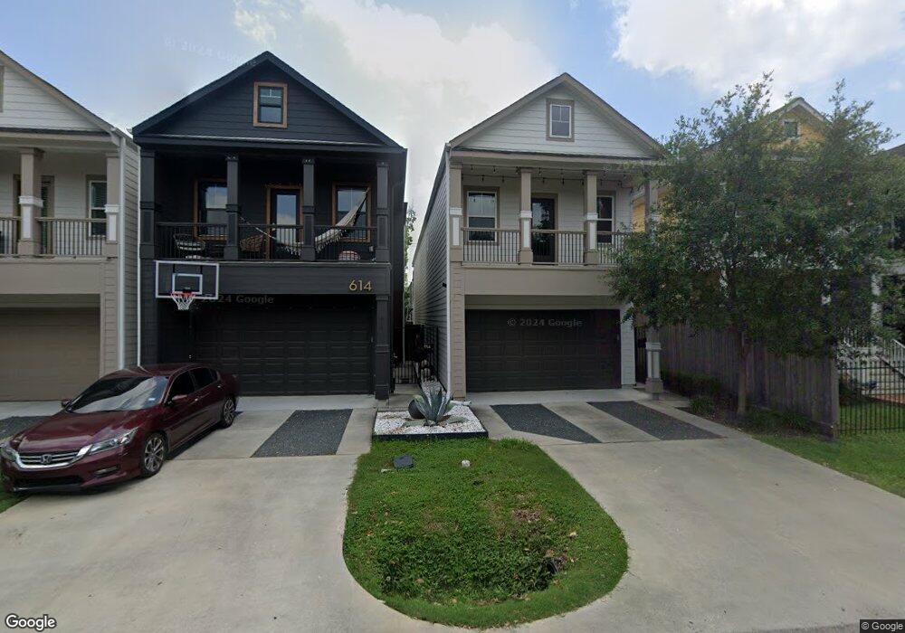 614 E 27 St, Houston, TX 77008 - photo 1