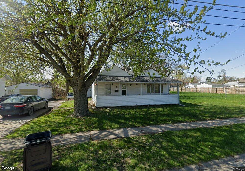 711 N 2nd Ave W, Newton, IA 50208 - photo 1