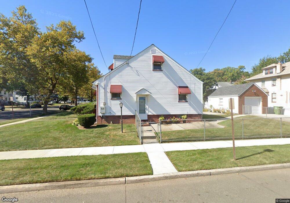 429 E 2nd Ave, Roselle, NJ 07203 - photo 1