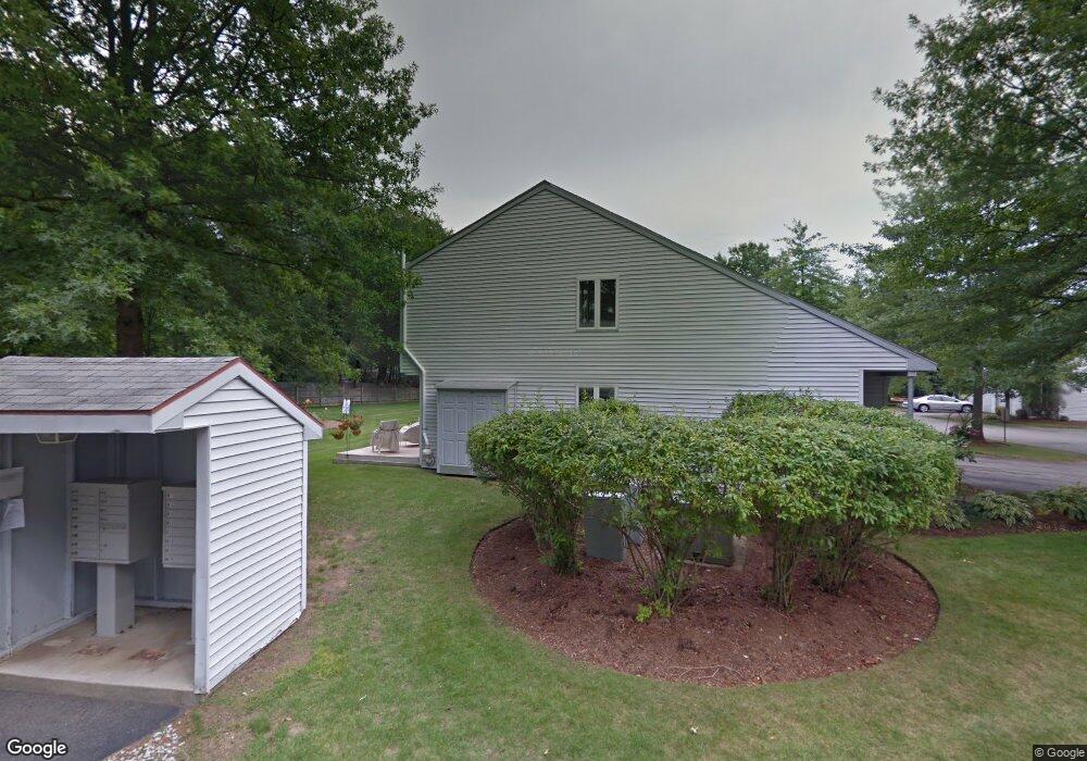 7 Highland Green, Merrimack, NH 03054 - photo 1