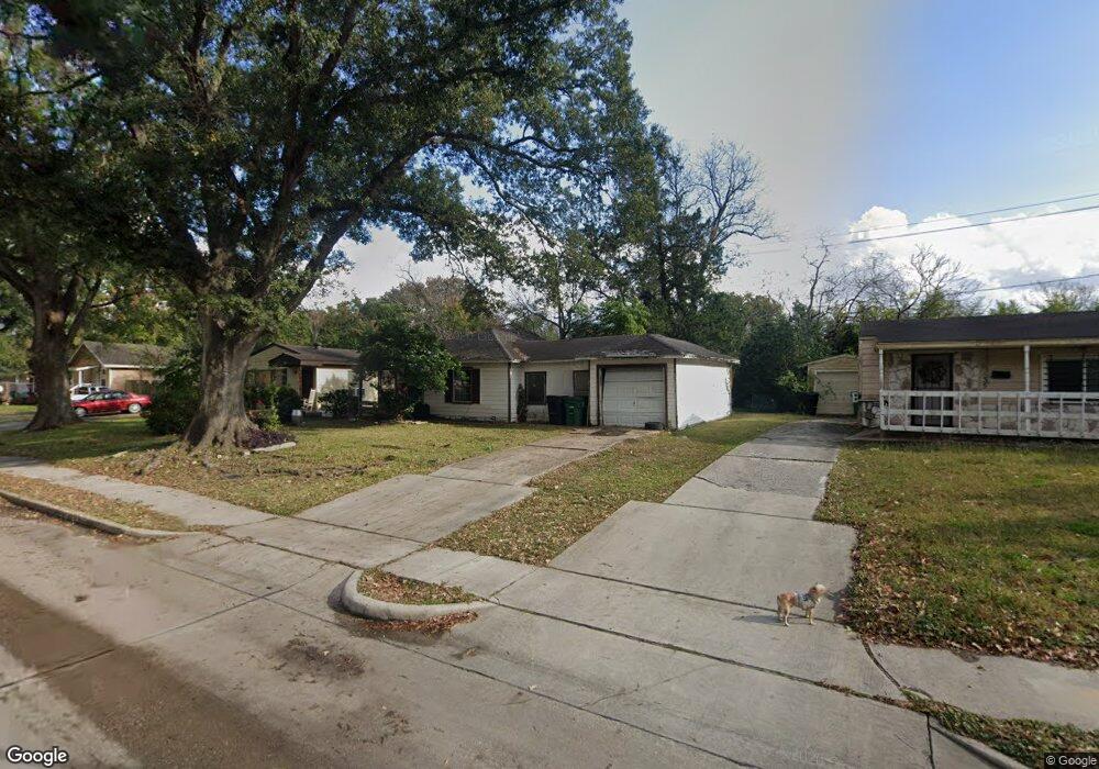 6131 Beekman Rd, Houston, TX 77021 - photo 1
