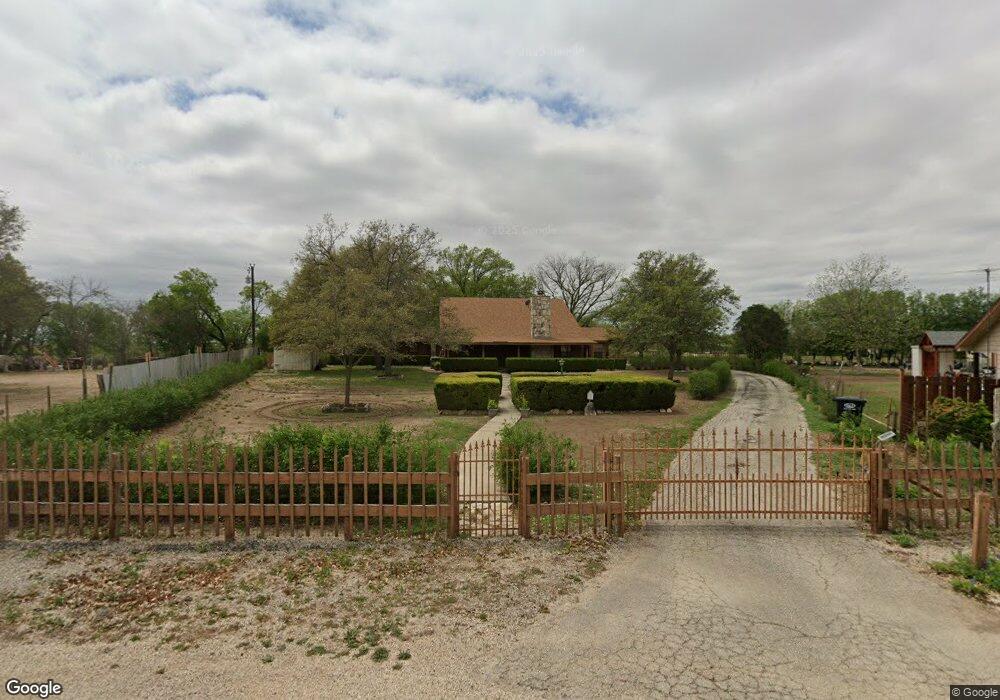 714 County Road 4402, Hondo, TX 78861 - photo 1