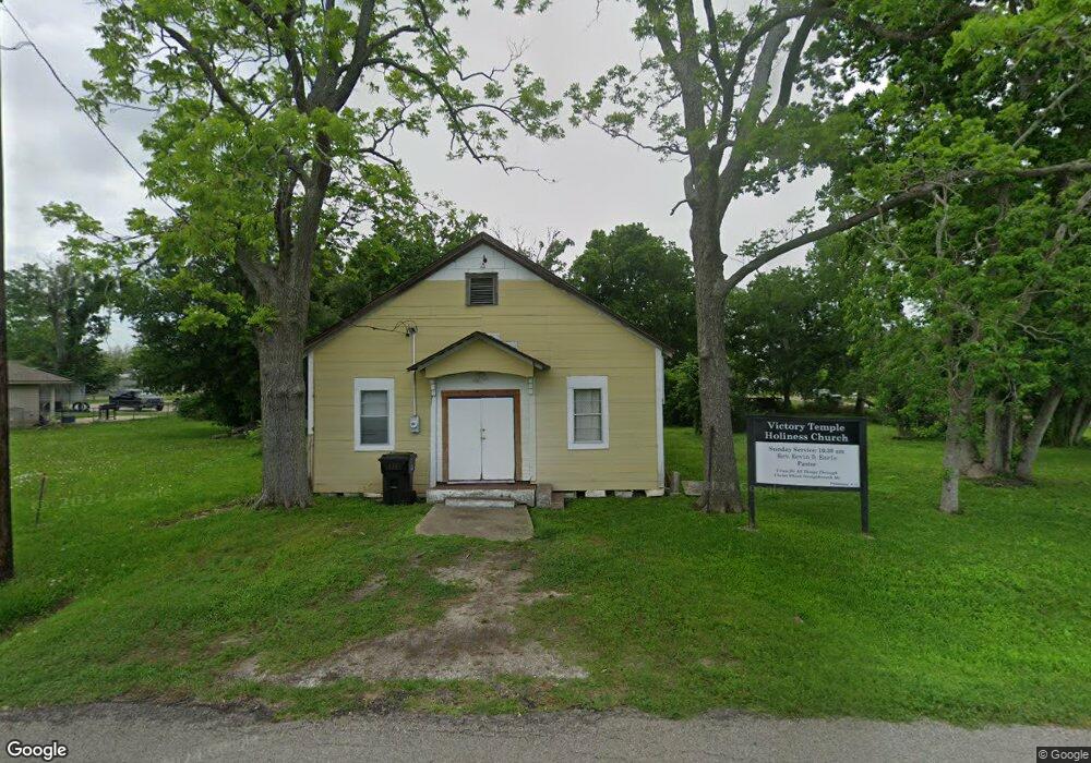 109 Liberty St, Brazoria, TX 77422 - photo 1