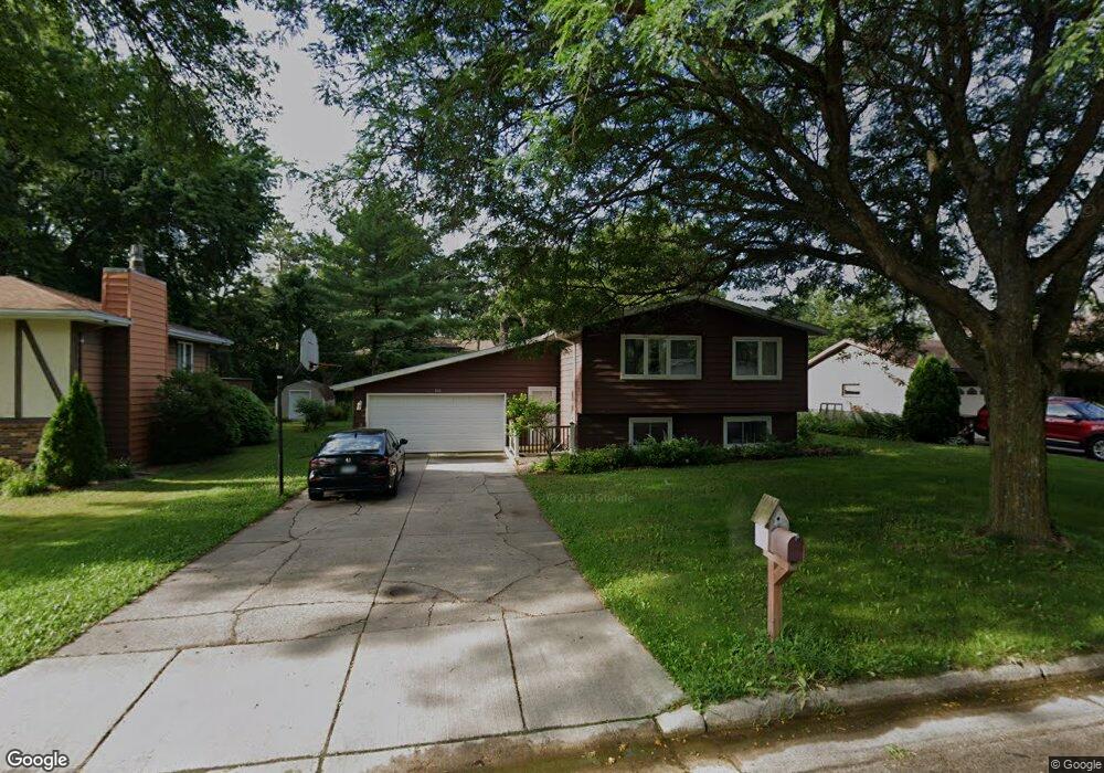 806 Eastgate Rd, Albert Lea, MN 56007 - photo 1