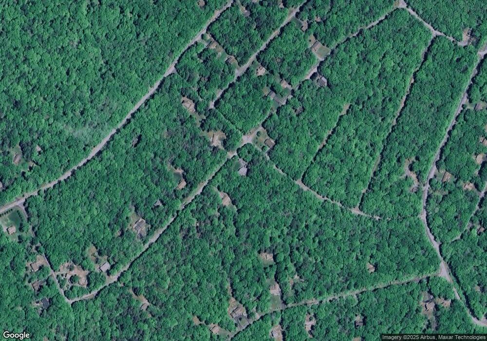 124 Squirrel Rd, Dingmans Ferry, PA 18328 - photo 1