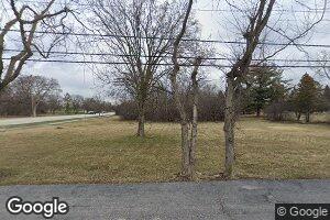 420 Oak Brook Rd, Oak Brook, IL 60523