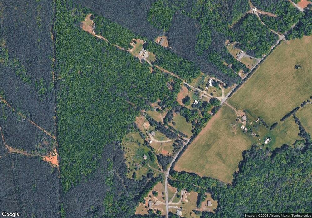 715 Chopping Rd, Mineral, VA 23117 - photo 1