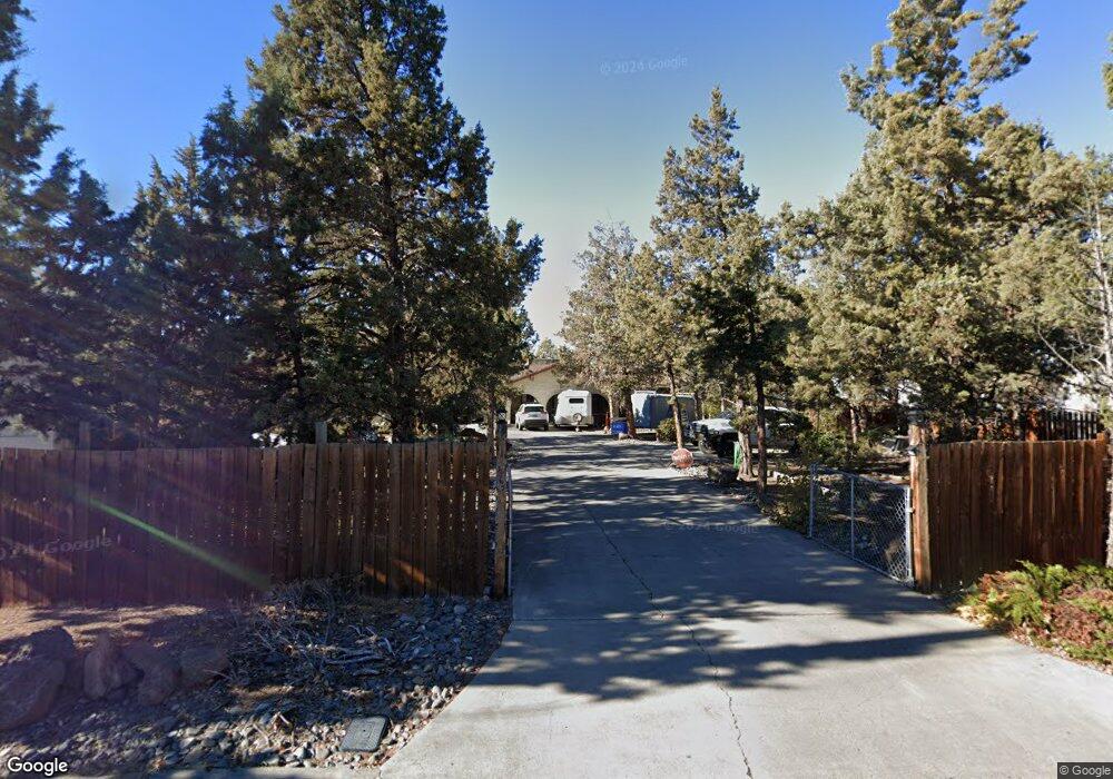 1737 SW Canyon Dr, Redmond, OR 97756 - photo 1