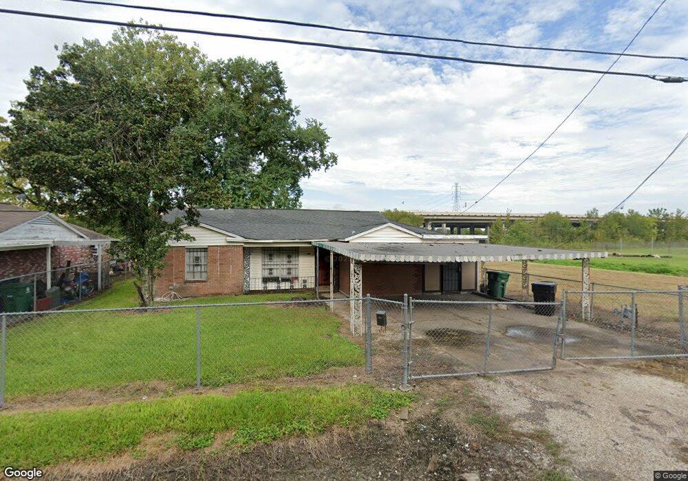 6415 Tuscon St, Houston, TX 77026 - photo 1