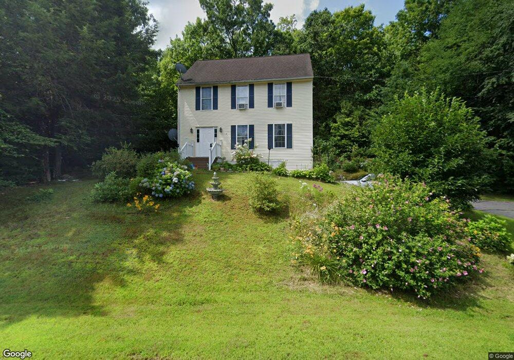 8 Edwin Ln, Newmarket, NH 03857 - photo 1