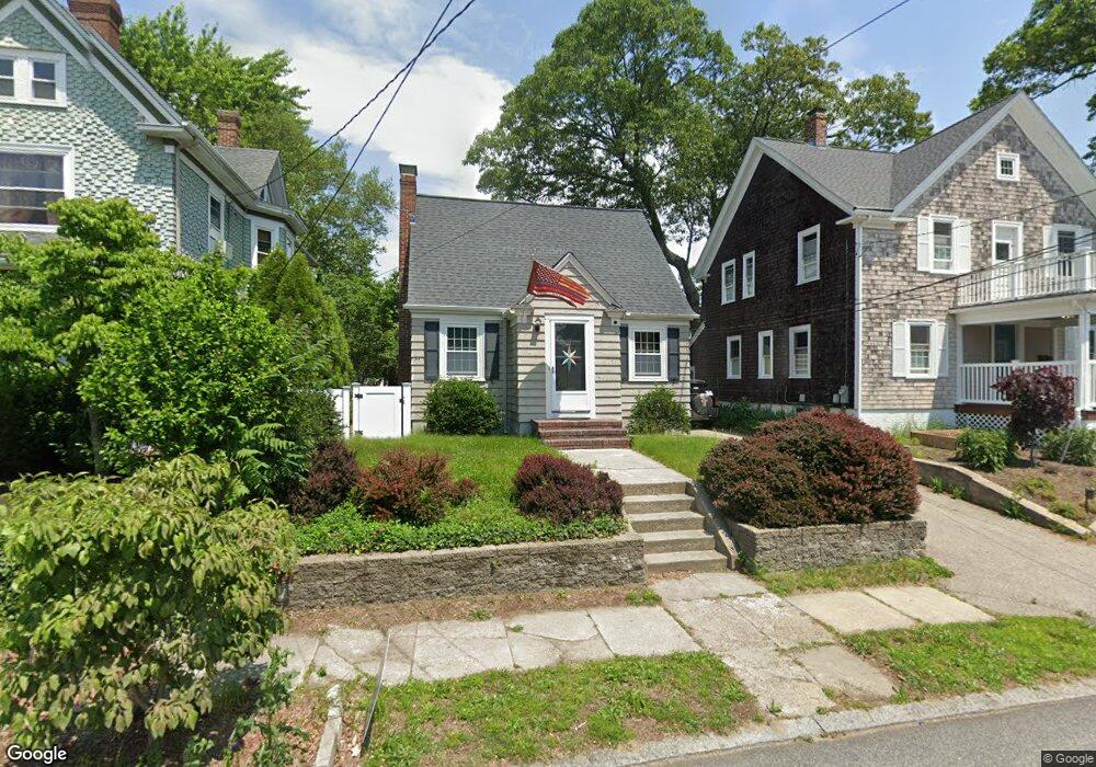 31 Blackamore Ave, Cranston, RI 02910 - photo 1