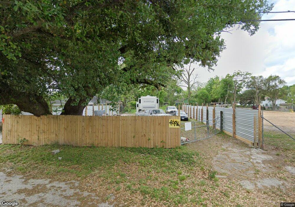 3124 Bay St, Houston, TX 77026 - photo 1