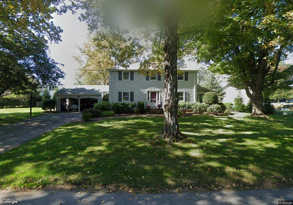 49 Standish Cir, Wellesley Hills, MA 02481 - photo 1