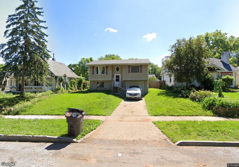 3929 10th St, Des Moines, IA 50313 - photo 1