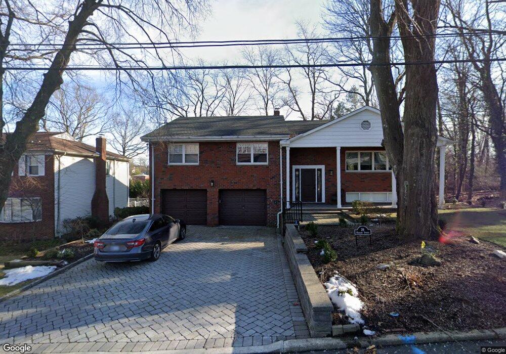 39 Hickory St, Englewood Cliffs, NJ 07632 - photo 1