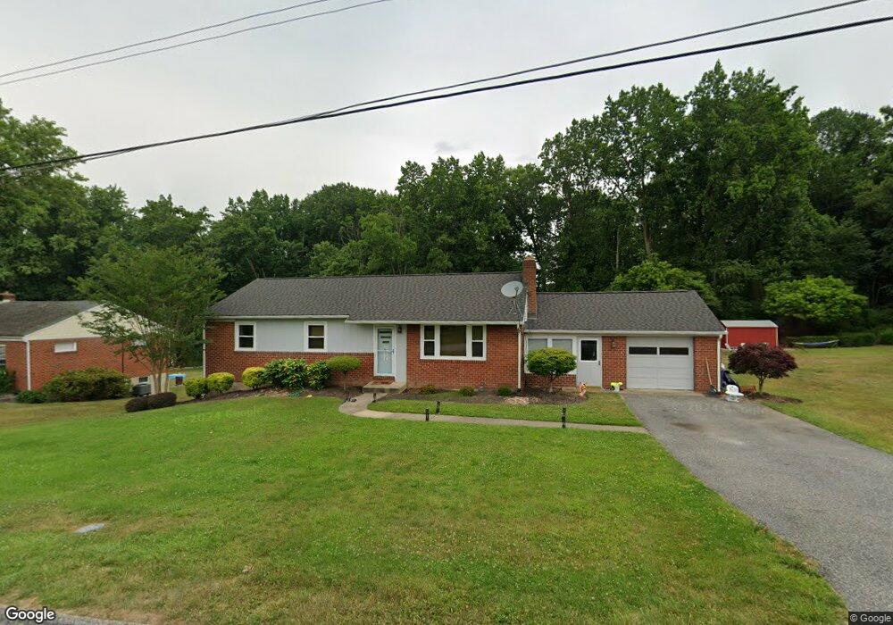 4008 Kahlston Rd, Nottingham, MD 21236 - photo 1