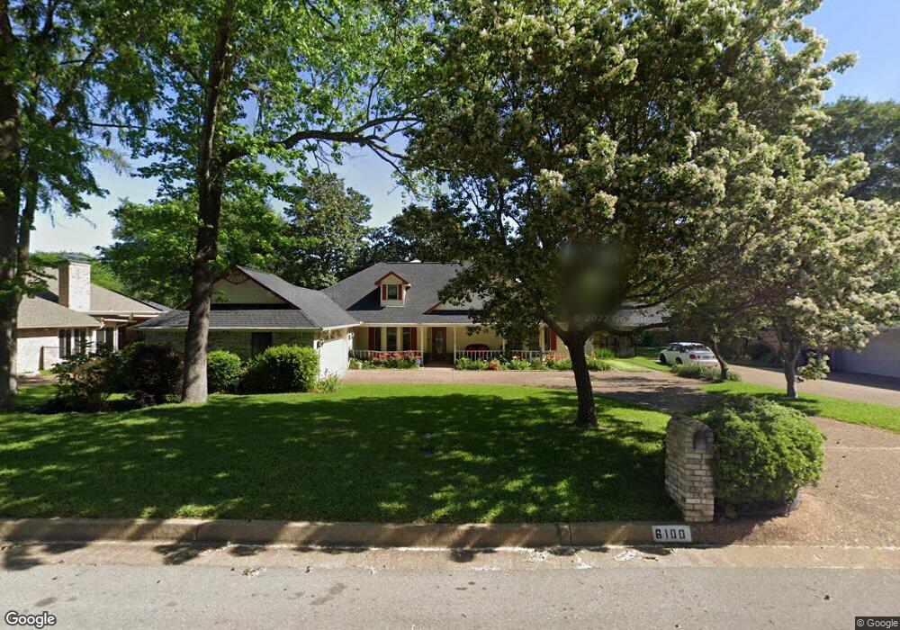 6100 6100 Stoneleigh Dr, Tyler, TX 75703 - photo 1