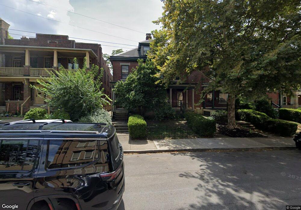 117 W Hubbard Ave, Columbus, OH 43215 - photo 1