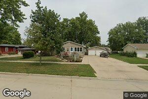 907 3rd St SE, Pipestone, MN 56164