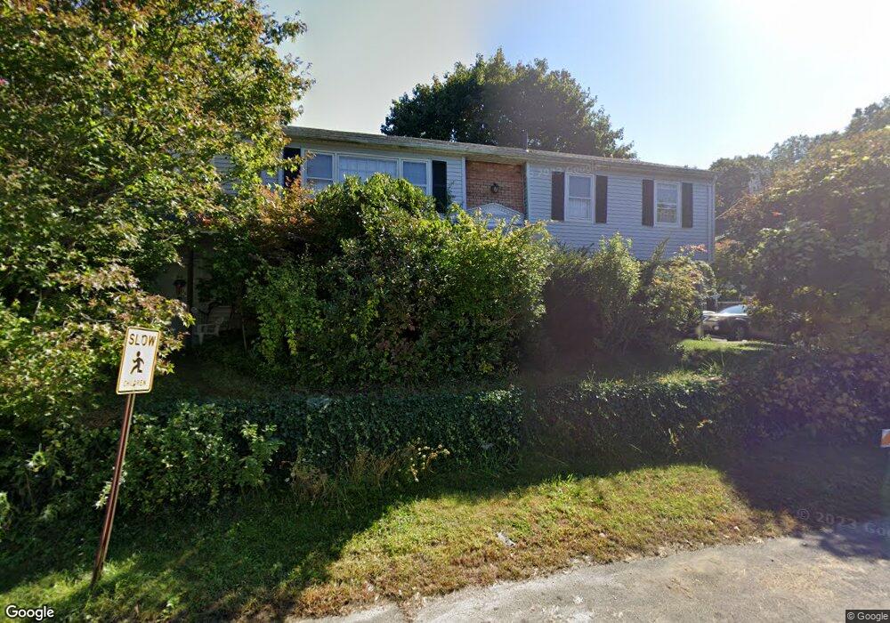 35 Gorman Cir, Waterbury, CT 06706 - photo 1