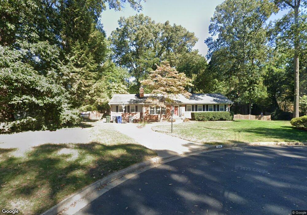 7210 Deerfield Ct, Falls Church, VA 22043 - photo 1