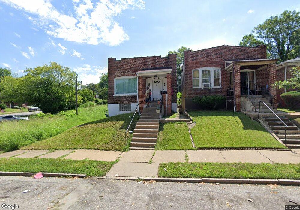 4132 N Taylor Ave, Saint Louis, MO 63115 - photo 1