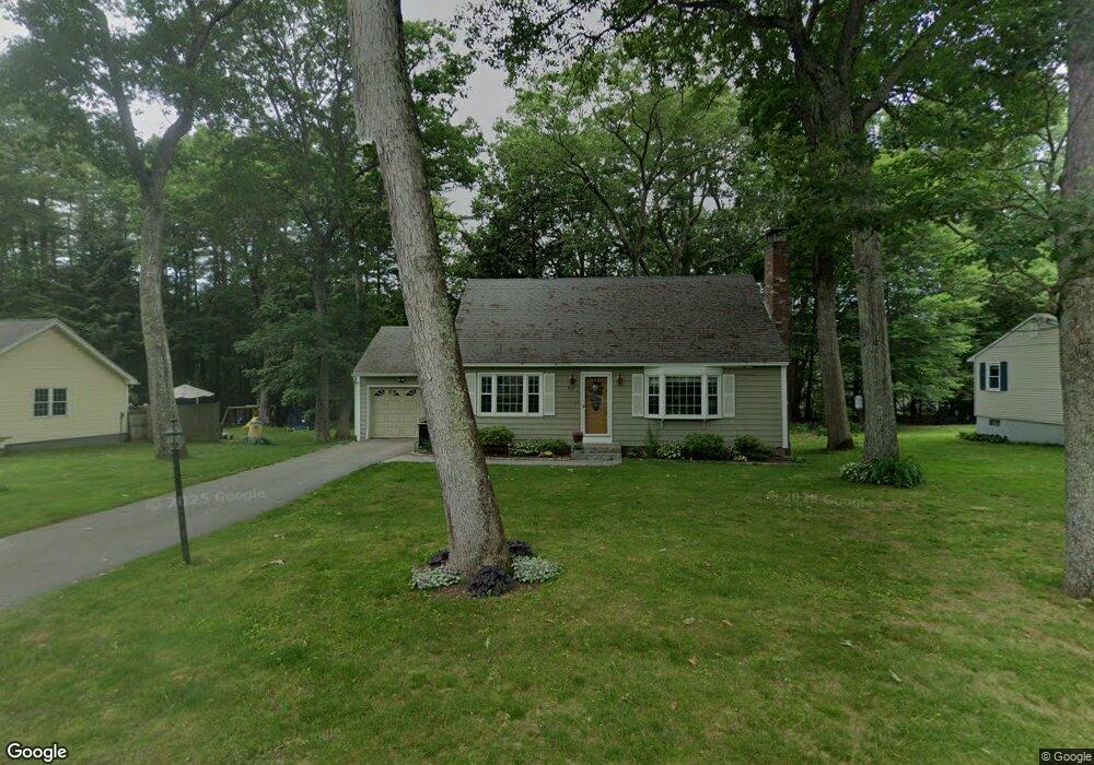 63 Davis Rd, MerriMacK, NH 03054 - photo 1