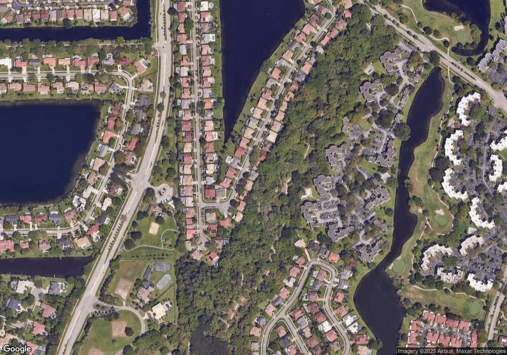 1850 E Oak Knoll Cir, Davie, FL 33324 - photo 1