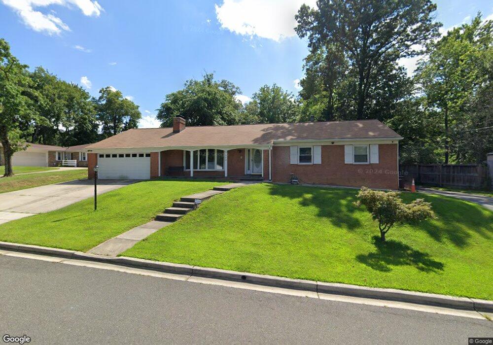 7203 Kempton Rd, Lanham, MD 20706 - photo 1