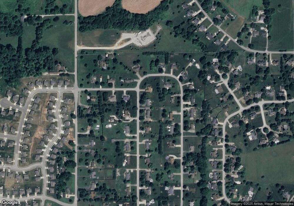 6316 Meadow View Dr, Georgetown, IN 47122 - photo 1