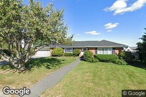 230 Eustis Ave, Newport, RI 02840