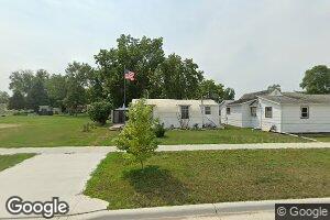 906 2nd St SE, Pipestone, MN 56164