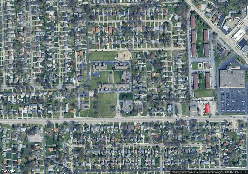 5050 Breezeway Dr unit 10, Toledo, OH 43613 - photo 1