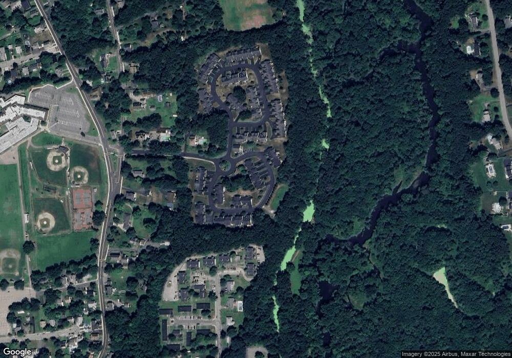 8 Olde Canal Way, Uxbridge, MA 01569 - photo 1