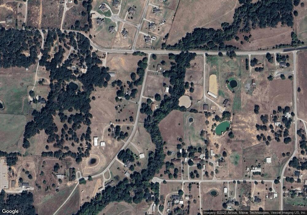 209 Willow Creek Ln, Springtown, TX 76082 - photo 1