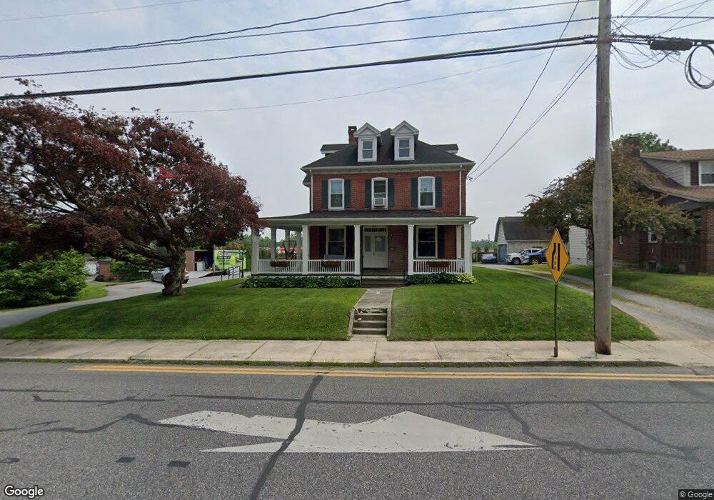 606 Lincoln Way W, Chambersburg, PA 17201 - photo 1