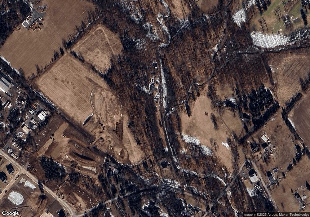 1352 Hendricks Rd, Pennsburg, PA 18073 - photo 1