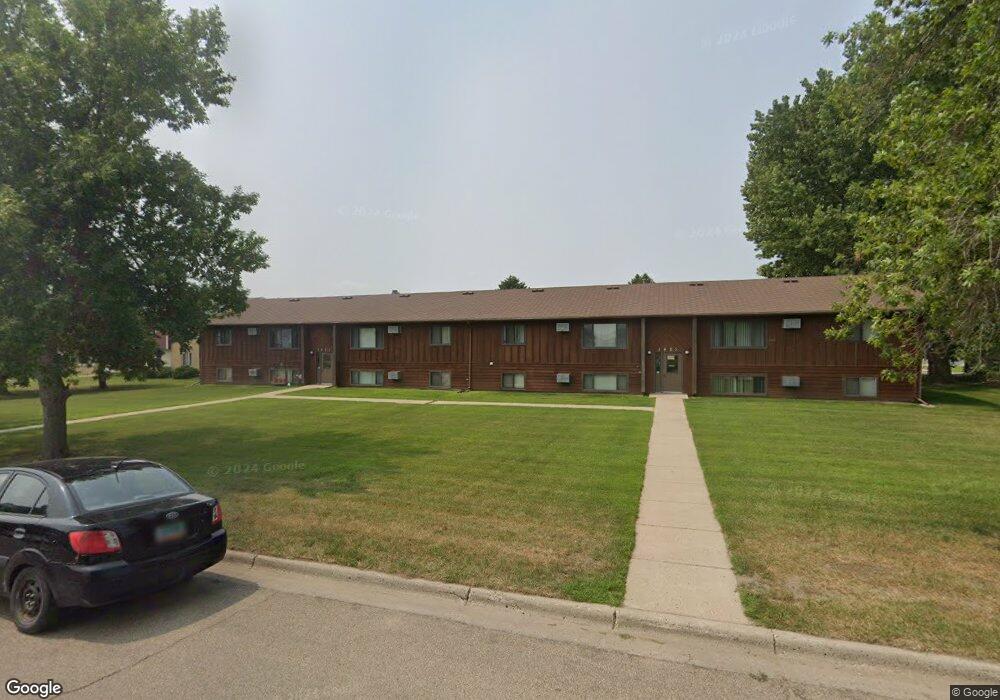 1423 10th Ave NE, Jamestown, ND 58401 - photo 1