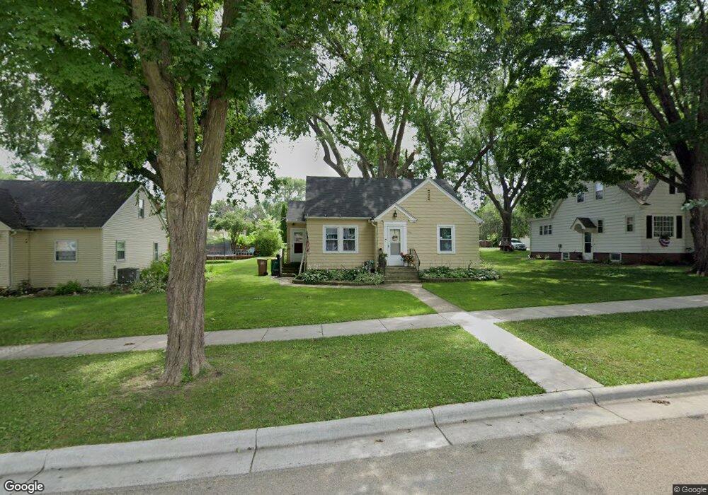 406 Sheridan St, Albert Lea, MN 56007 - photo 1