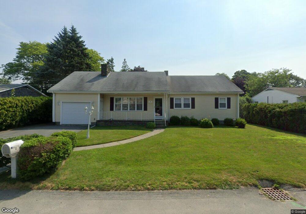 33 Eric Rd, North Dartmouth, MA 02747 - photo 1