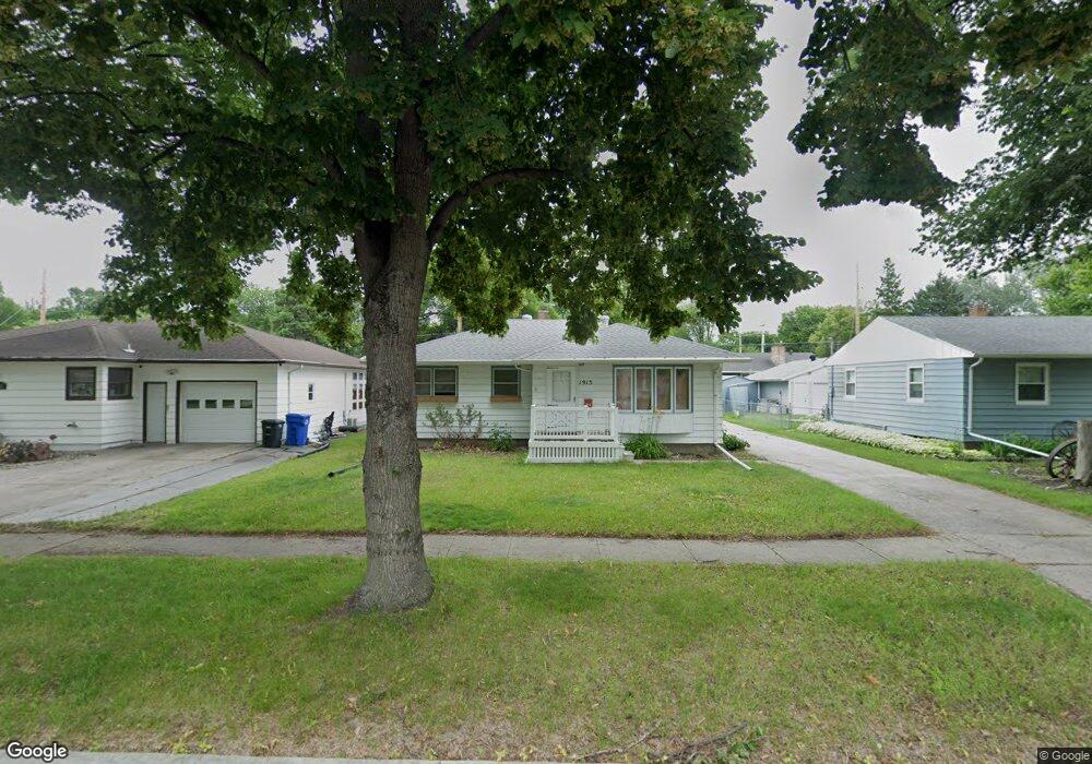 1913 7th St N, Fargo, ND 58102 - photo 1
