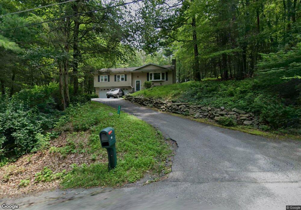 121 Sugar Hill Rd, Saylorsburg, PA 18353 - photo 1