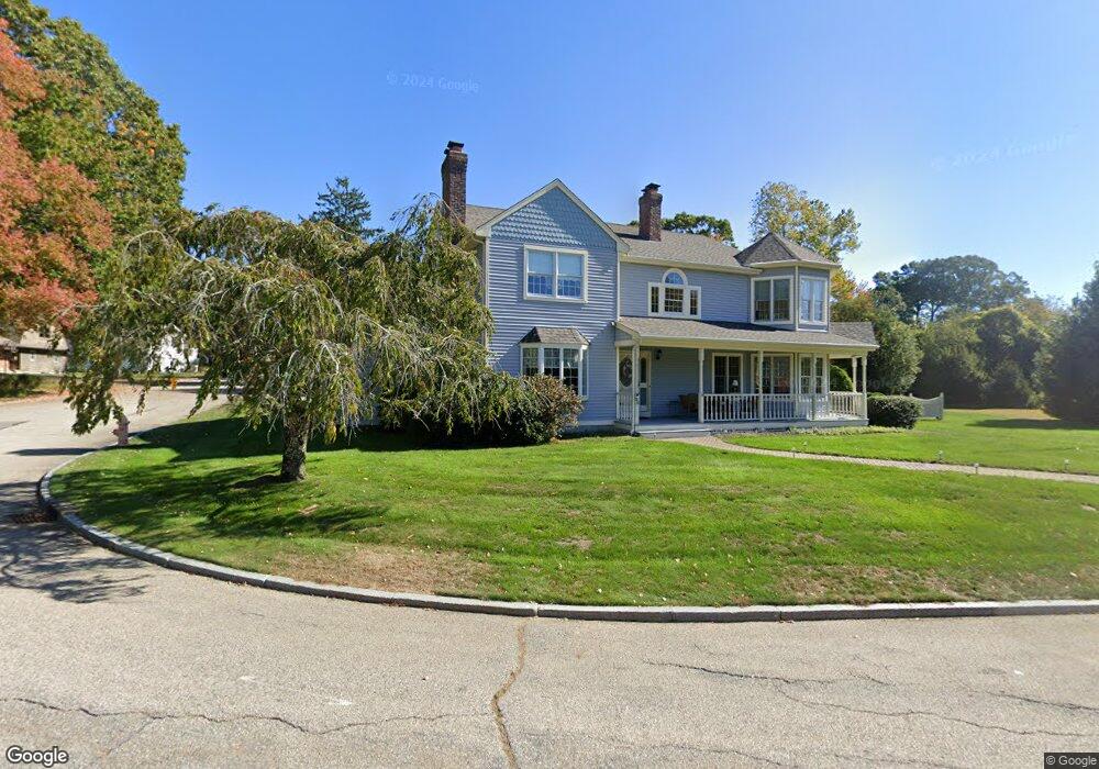 88 Cove View Rd, New London, CT 06320 - photo 1