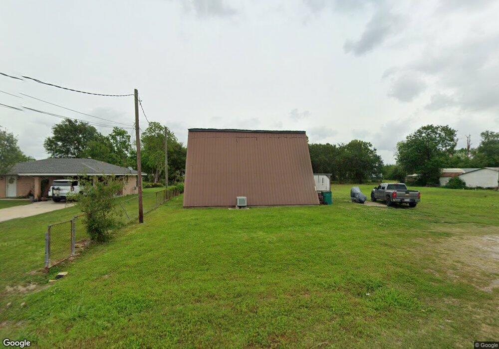 5909 Perry Ln, Lake Charles, LA 70605 - photo 1