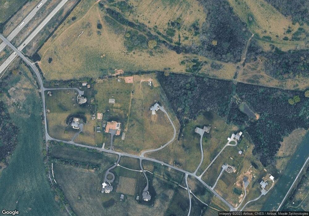 72 Bailey Rd, Fort Defiance, VA 24437 - photo 1