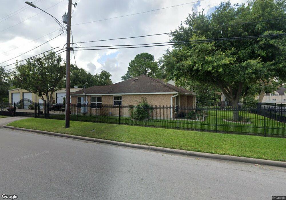 3803 Colgate St, Houston, TX 77087 - photo 1