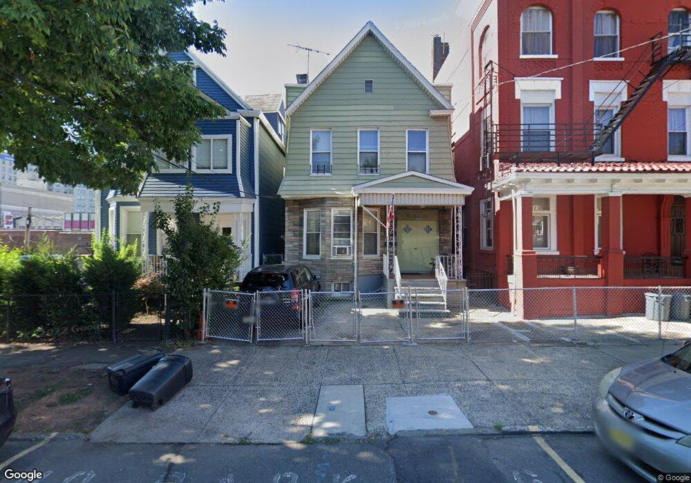 305 Magnolia Ave, Jersey City, NJ 07306 - photo 1