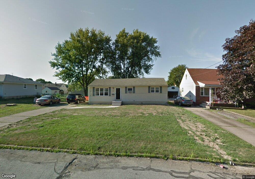 453 Como St, Struthers, OH 44471 - photo 1