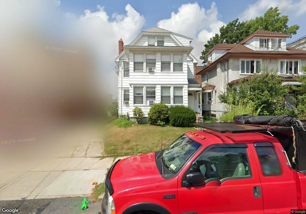 4240 160th St, Flushing, NY 11358 - photo 1